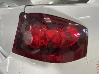 Conjunto de luz trasera derecha usado se adapta a: Dodge Avenger 2014 grado derecho A Foto 1 de 4