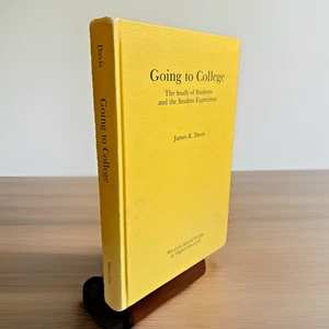 RARE ~ *SIGNED* ~ Going to College (1978) ~ James R. Davis ~ Hardcover - Imagen 1 de 7