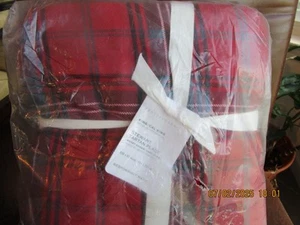 Pottery Barn Stewart plaid Duvet Cover King red New w tag - Picture 1 of 2