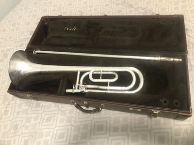 YAMAHA YSL 646 长号镀银巴赫盒 — 第 1/4 张图片