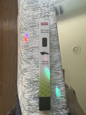 Alfombrilla de ratón Staples XL Foto 1 de 2
