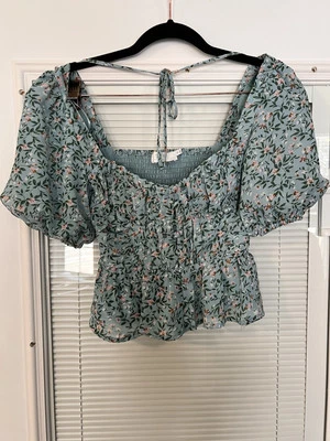 Top floral ASTR the Label Clairemont en azul melocotón talla XS NUEVO Foto 1 de 4