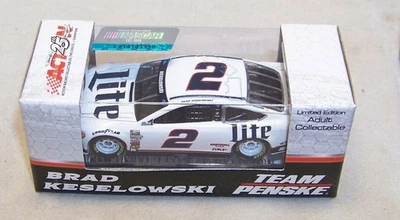Ford Fusion Brad Keselowski 2017 #2 Miller Lite 1:64 ACTION NUEVO EN CAJA Foto 1 de 3