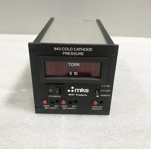 CONTROLADOR DE CALIBRE DE VACÍO DE PRESIÓN DE CÁTODO FRÍO MKS 943 - Imagen 1 de 5