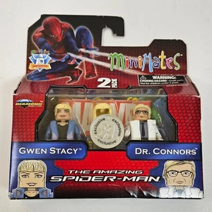 THE AMAZING SPIDER-MAN MARVEL MINIMATES GWEN STACY DR CONNERS TRU 2012 PKG WEAR - Picture 1 of 5