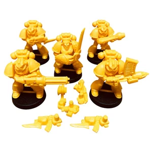 MB Space Crusade Imperial Fist Space Marine Squad + Armi Extra Games Workshop - Foto 1 di 4