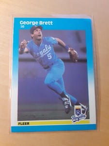 1987 Fleer #366 GEORGE BRETT Kansas City Royals Baseball Card, 3rd Baseman. (NM)