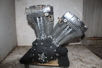 Harley Davidson 2010-2016 FXDWG Dyna Wide Glide Motor Engine 9K MILES 96CI - Image 1 of 4