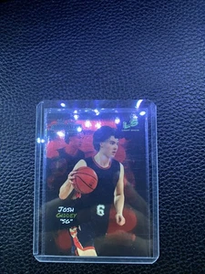 878G 2021-22 Wild Card Alumination #LS-16 Josh Giddey Light Show Red - Picture 1 of 1