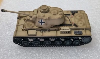 EASY MODEL GROUND ARMOR KV-1 CATTURATO MODELLINO 1/72 BUILD & PAINTED - Immagine 1 di 3