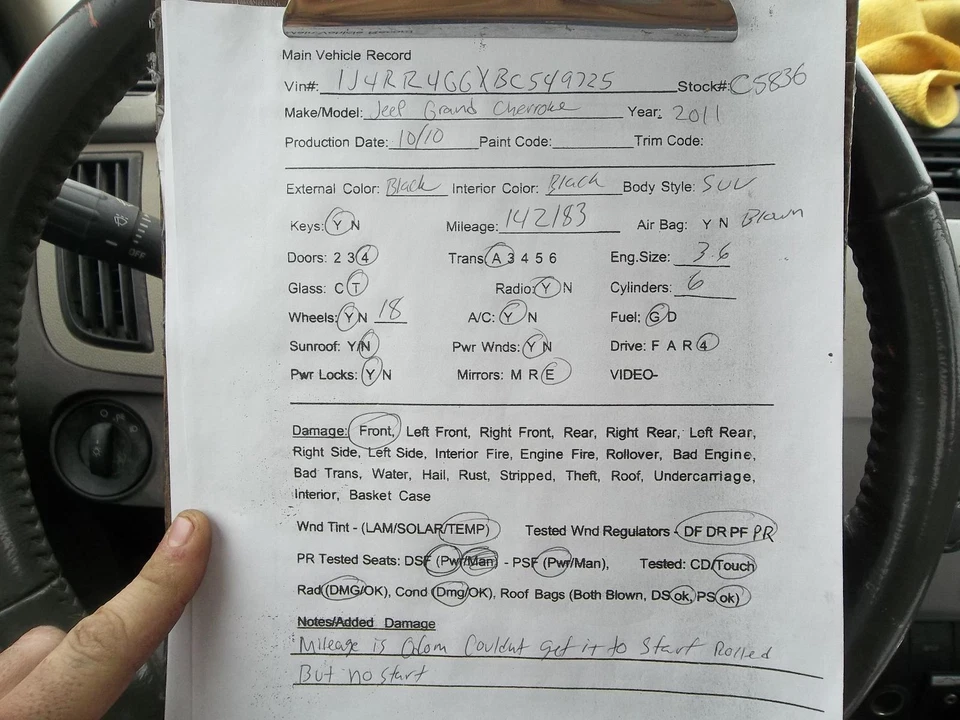 Used Front Center Interior Rear View Mirror fits: 2017 Buick Lacrosse automatic - Изображение 1 из 4