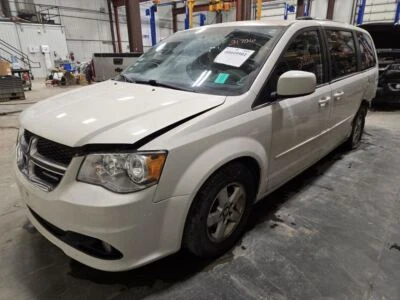 08 - 20 道奇 CARAVAN 交流电冷凝器 E840798 — 第 1/4 张图片