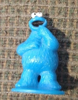 Chutes & Ladders Sesame Street Edition - Cookie Monster Game Piece Figure - Image 1 of 4