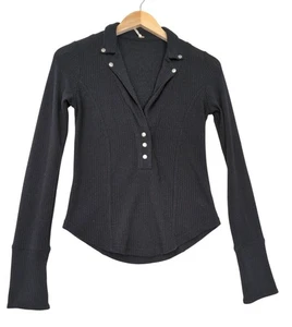 Free People Top Womens XS Black Long Sleeve V-Neck Henley Textured Collar Casual - Picture 1 of 9