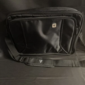 V7 Professional Laptop Notebook Carrying Case w/Strap - Picture 1 of 8