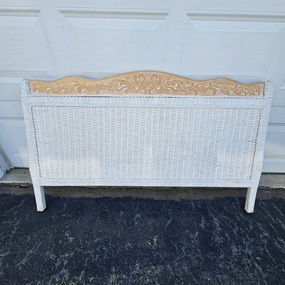 Pier 1 Imports Ratán Pie Completo Y Rieles Mimbre Colección Jamaica  Foto 1 de 4