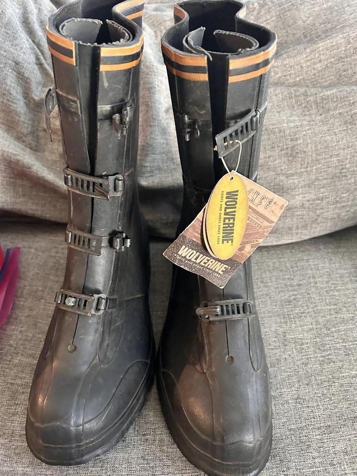 Botas de goma Wolverine con 4 hebillas para hombre talla 10 Foto 1 de 4