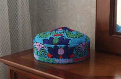 Gorra calavera bordada a mano sombrero/23,2"/59 cm/gorra étnica Boho/sombrero kufi musulmán uzbeko Foto 1 de 4