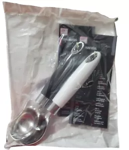 Ice Cream Scoop Set - 2 Stainless Steel NEW scoops in white/black - Picture 1 of 3