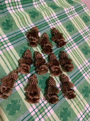 ❤️Borlas Borlas Borlas 2” pulgadas 11 Piezas Fuera de Uso Nuevo de Lote Antiguo Mezcla Colores Dorados Combinación Foto 1 de 4