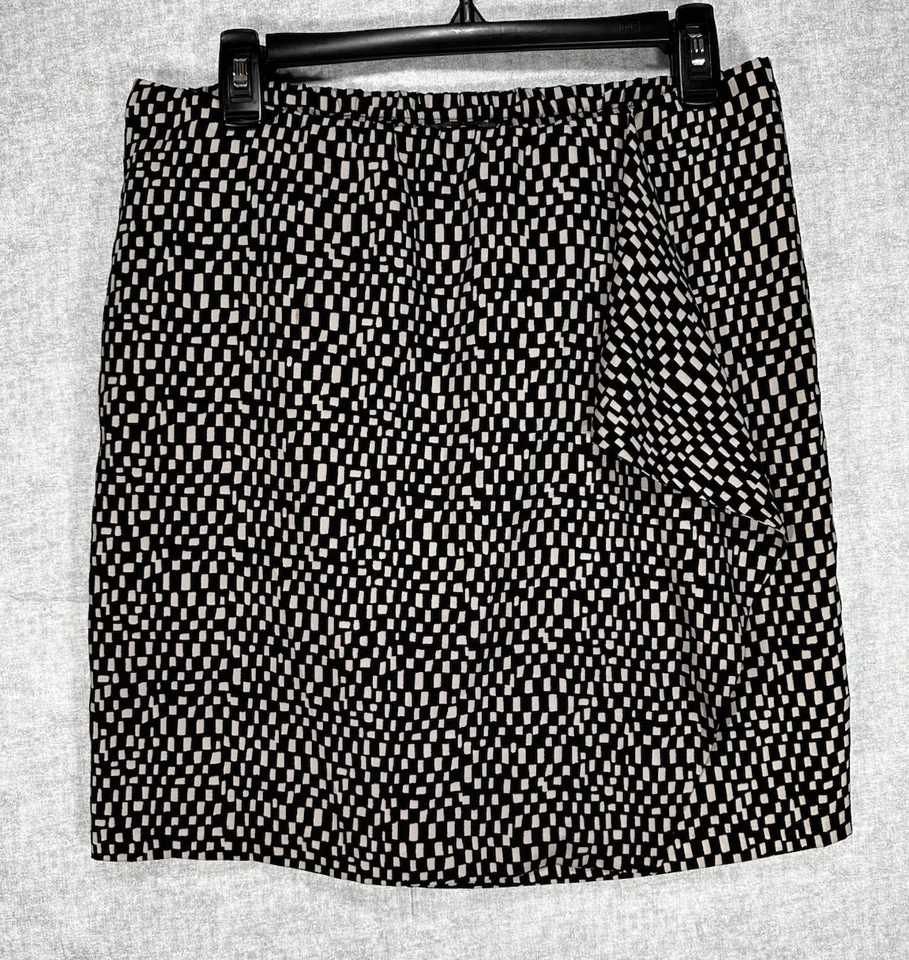 Minifalda envolvente sintética negra/crema a cuadros VINCE CAMUTO para mujer talla 6 elástica Foto 1 de 4