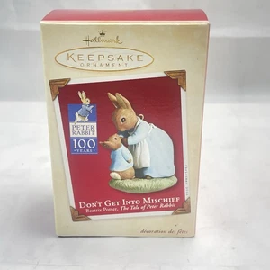 Adorno de recuerdo de sello de colección Peter Rabbit 2002 Don't Get Into Mischief Box - Imagen 1 de 10