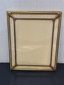 Cornice portafoto vintage ottone ornato Art Deco Hollywood Regency 8”x10”  - Foto 1 di 9