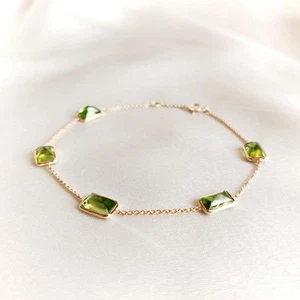 7.670 Ct Natural Peridot Bracelet 14K Yellow Gold Birthstone Minimalist Design - Picture 1 of 8