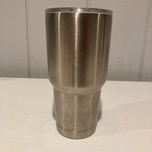 OEM Original YETI Rambler 30oz Edelstahl SILBER Thermo Becher Tasse + Deckel - Bild 1 von 11