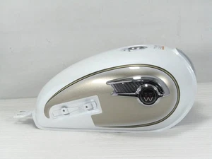 Nuevo despegue y almacenamiento Kawasaki W800 tanque de combustible genuino cristal perla blanco. - Imagen 1 de 8