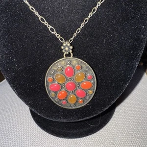 VTG 5X Design Bronze Medallion Featuring Amber And Coral Stones. - Picture 1 of 4