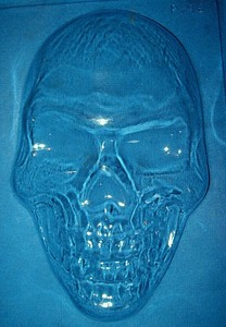 EXTRA LARGE SKULL SHAPE HALLOWEEN CHOCOLATE MOULD OR PLASTER MOULD