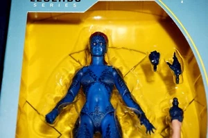 MARVEL LEGENDS MARVEL'S MYSTIQUE 20TH ANNIVERSARY 6'" ACTION FIGURE HASBRO 2021 - Picture 1 of 7