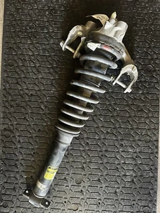 2009-15 CTS-V RH Passengers Side Front Shock / Spring Assembly - OEM - Picture 1 of 5