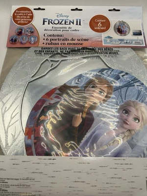 Disney FROZEN 2 Glittery Frame & 6 Interchangeable Portraits Party - Image 1 of 2