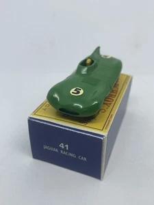 Lesney Matchbox 41 personalizado Jaguar tipo D con bujes rojos #5 calcomanía bonita caja de reproducción. - Imagen 1 de 6