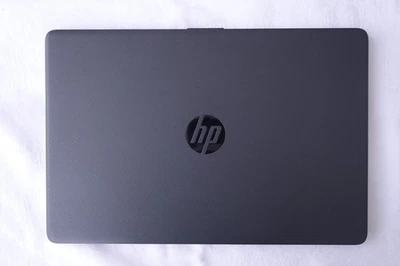 hp laptop 15-dw3007, touchscreen, i3, 128GB SSD, 1TB Hard Drive, 8GB DDR4 SDRAM - Image 1 of 4