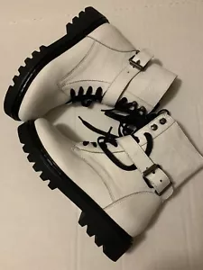 Leather Boots 8 Women’s White Crown Vintage - Picture 1 of 4