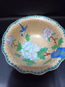 Vintage Chinese Cloisonne 5" Bowl Bird & Flowers - Picture 1 of 6