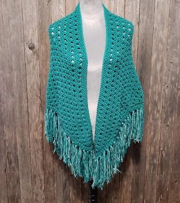 NUEVO Mantón Verde Jade Bufanda Envoltura Boho Flecos Ojales Tejido a Mano Flecos Foto 1 de 4