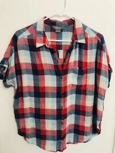 Natural Reflections Size Medium Red Blue Plaid Button Up Short Sleeve Shirt Top - Picture 1 of 13