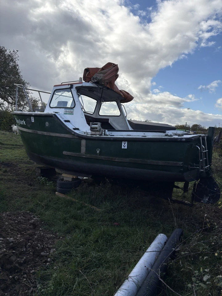 Sea Fishing Boat 20’ Colvic  1976 - Image 1 of 4