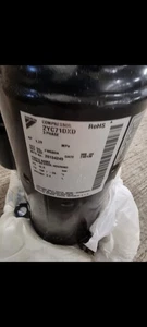 Daikin 2YC71DXD 3-phase compressor - Picture 1 of 3