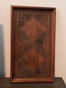 Vintage geschnitzte rechteckige Holzplatte/Tablett 18”x11” - Bild 1 von 8