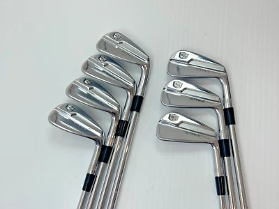 WILSON STAFF MODEL FORGED 4-PW EXTRA STIFF FLEX - Image 1 of 4