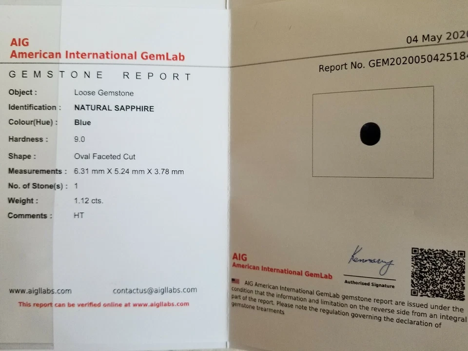 AIG Certified 1.12 Ct Natural Blue Sapphire Oval Shape Loose Gemstone For Ring - Image 1 of 4