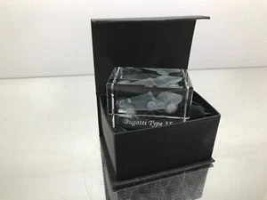 BUGATTI TYPE 35 3D HOLOGRAM GLASS DISPLAY -L8.0cm- GOOD IN BOX - 405 - Imagen 1 de 7