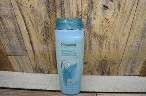 Himalaya Refreshing & Clarifying Toner for Clear Skin and a Deep Clean, Recedes - Picture 1 of 2