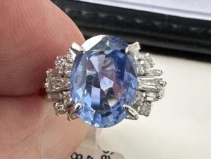 A Delightful 4.53ct Unheated Blue Sapphire Platinum & Diamond Ring - Picture 1 of 7
