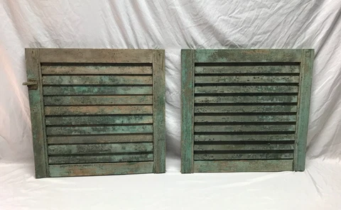 Pair VTG Destressed 22x23 Green Antique House Wood Window Shutters Old 1069-23B Cover